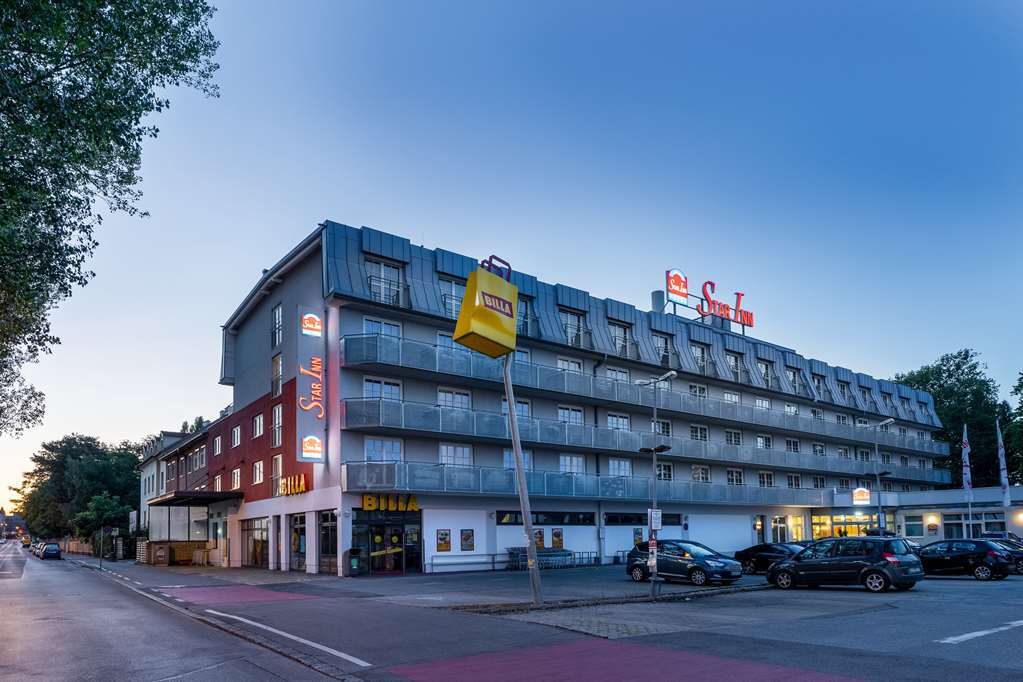 Star Inn Hotel Premium Graz Exterior photo